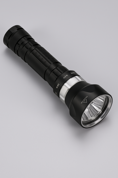 Powerful Diving Flashlight – 26650 Battery
